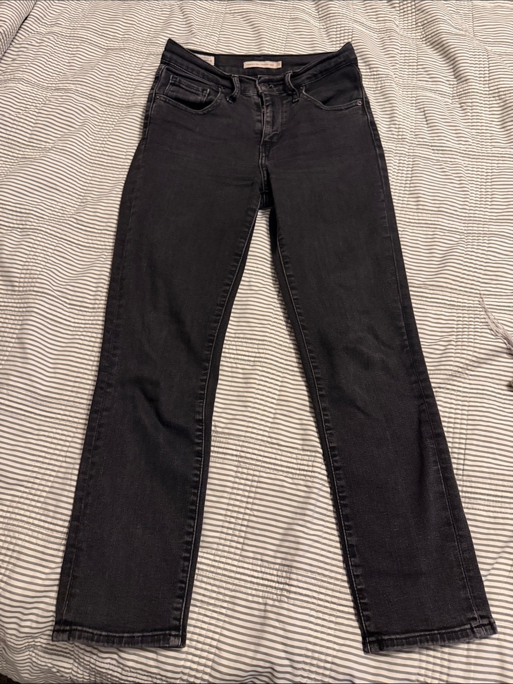 Levi's Black Straight-Leg Women's Jeans